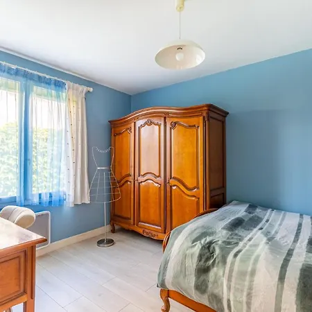 Semesterbostad Guestready- Beautiful House In *